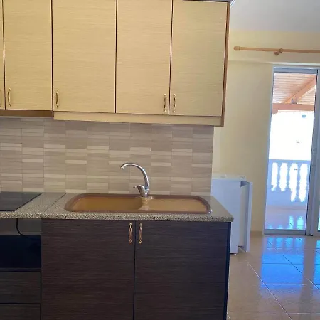 Roku Guest house