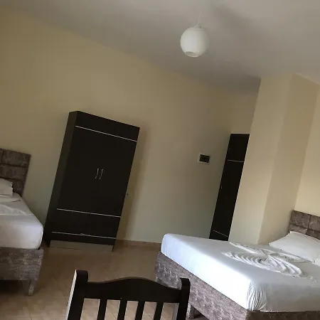 Roku * Ksamil