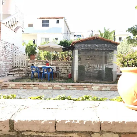 Roku * Ksamil