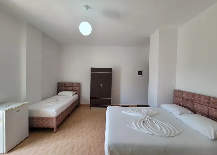 Roku Ksamil