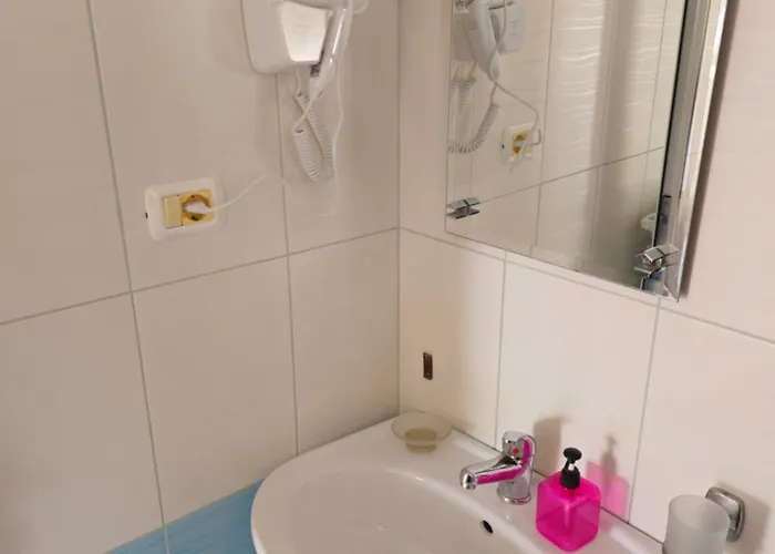 Roku 3* Ksamil