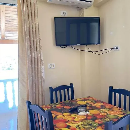 Roku 3* Ksamil