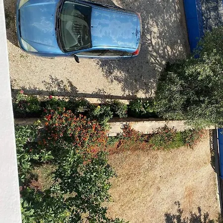 Roku Pensjonat Ksamil