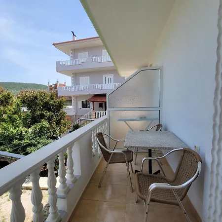 Roku Casa de hóspedes