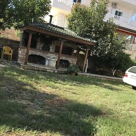 Roku Ksamil