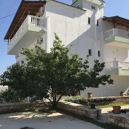 Roku Ksamil
