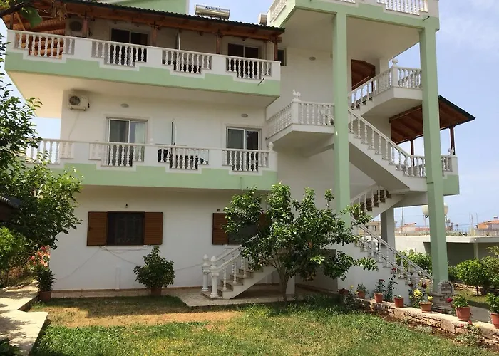 Guest house Roku